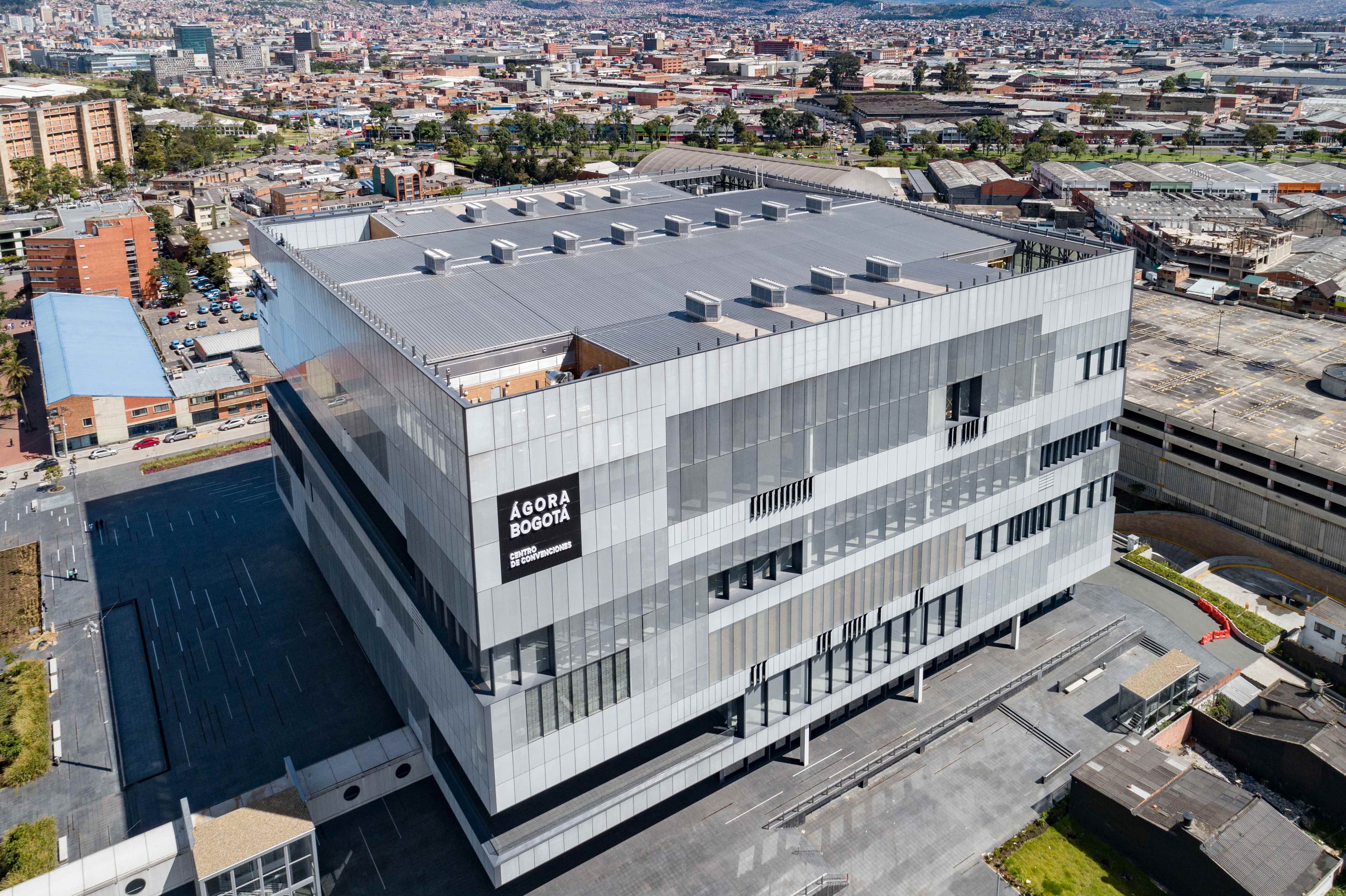 Centro de Convenciones Ágora Bogotá — fotografía arquitectónica aérea